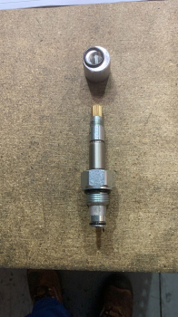 NORMALLY CLOSED SOLENOID VALVE 3/4-16 UNF NORMALLY CLOSED SOLENOID VALVE 3/4-16 UNF